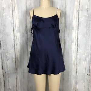 VICTORIA’S SECRET 100% Silk Navy Slip With Ties M